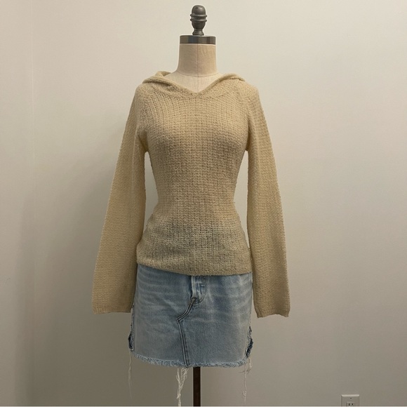 Jacob Connection Sweater - Picture 2 of 4